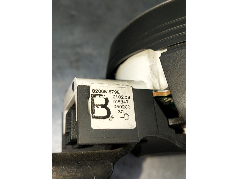 Recambio de cuadro instrumentos para renault twingo authentique referencia OEM IAM 8200516798 015847 050200