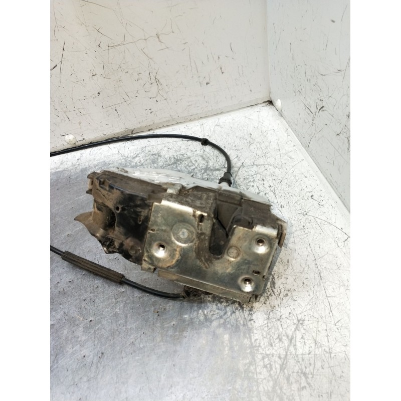 Recambio de motor cierre centralizado delantero izquierdo para renault twingo authentique referencia OEM IAM 384978 250208 5P