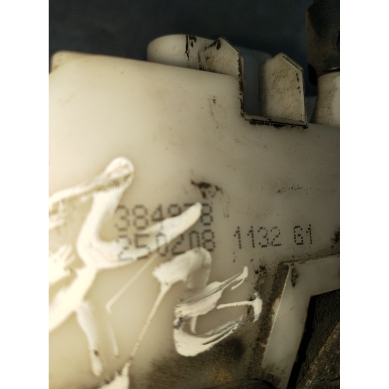 Recambio de motor cierre centralizado delantero izquierdo para renault twingo authentique referencia OEM IAM 384978 250208 5P