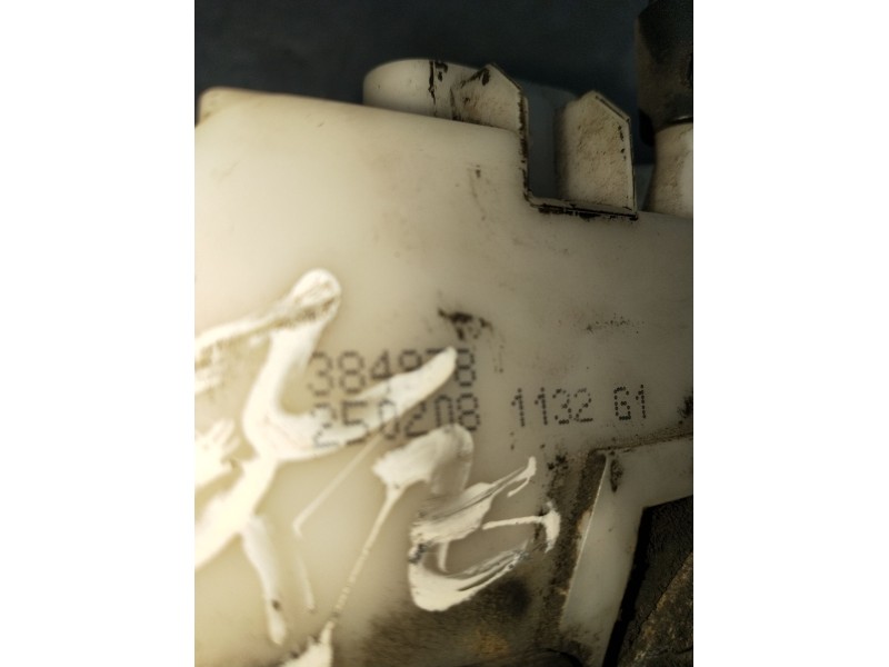 Recambio de motor cierre centralizado delantero izquierdo para renault twingo authentique referencia OEM IAM 384978 250208 5P