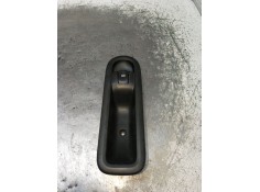 Recambio de mando elevalunas delantero derecho para renault twingo authentique referencia OEM IAM 8200356517B 805709H 3P