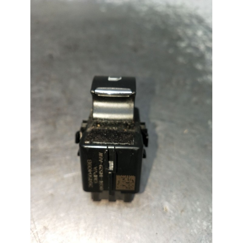 Recambio de mando elevalunas trasero derecho para ford s-max (cj, wa6) 2.0 tdci referencia OEM IAM 20150409B DG9T14529AAW 5P