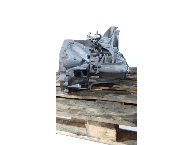 Recambio de caja cambios para peugeot 407 st sport pack referencia OEM IAM 20MB17 6V 0483606