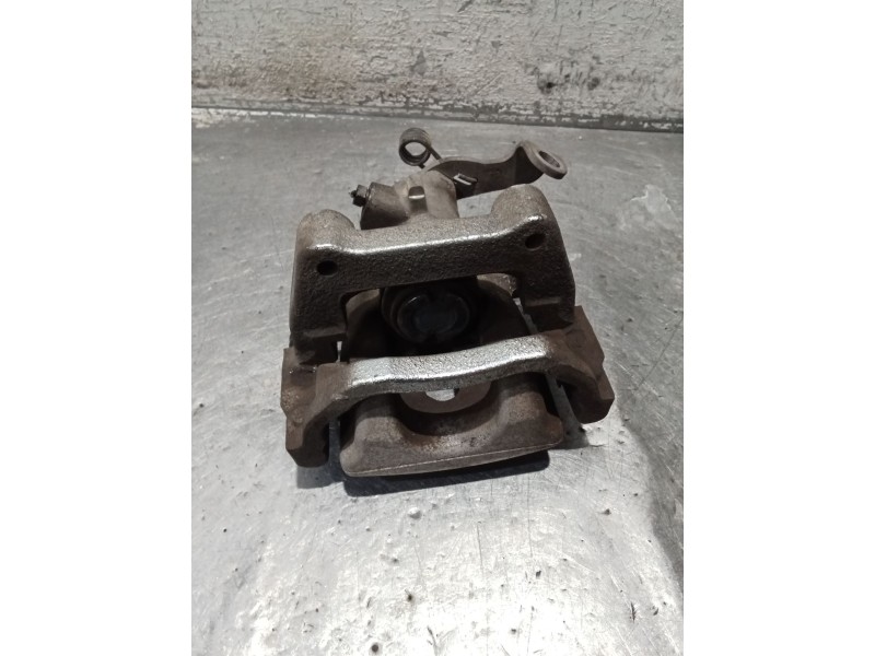 Recambio de pinza freno trasera derecha para peugeot 3008 i monospace (0u_) 1.6 bluehdi 120 referencia OEM IAM C38HRPET84 029862