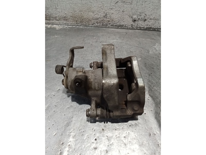 Recambio de pinza freno trasera derecha para peugeot 3008 i monospace (0u_) 1.6 bluehdi 120 referencia OEM IAM C38HRPET84 029862