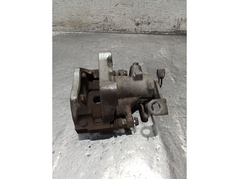 Recambio de pinza freno trasera derecha para peugeot 3008 i monospace (0u_) 1.6 bluehdi 120 referencia OEM IAM C38HRPET84 029862