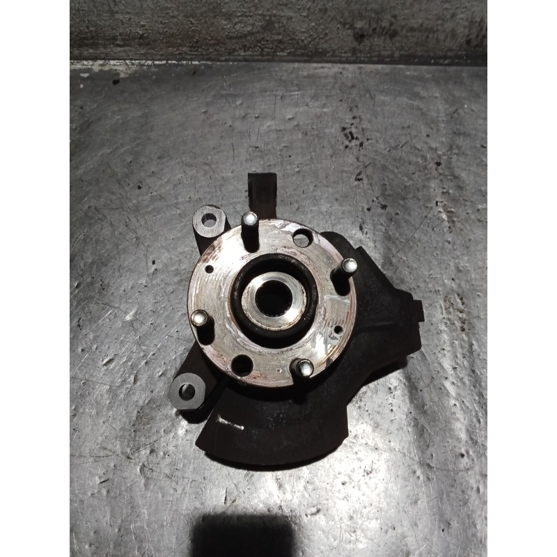 Recambio de mangueta delantera derecha para chevrolet aveo / kalos hatchback (t200) 1.4 16v referencia OEM IAM   