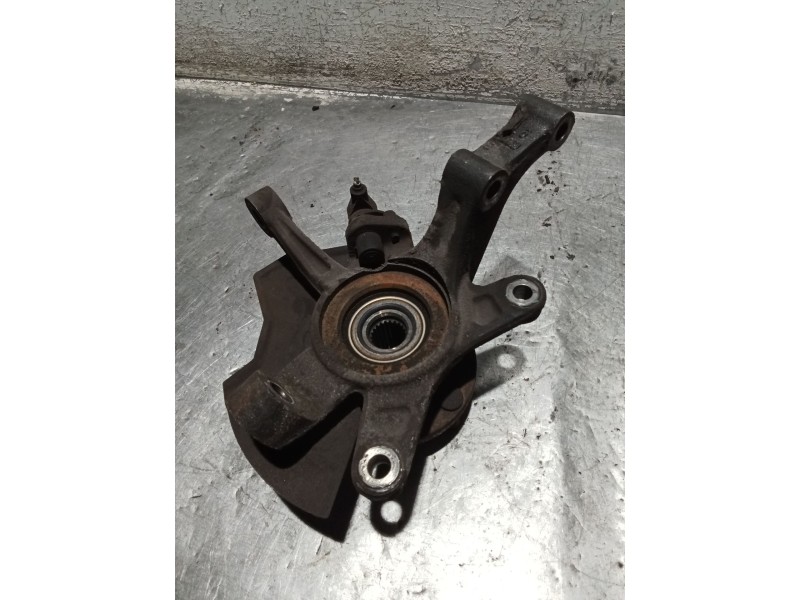 Recambio de mangueta delantera derecha para chevrolet aveo / kalos hatchback (t200) 1.4 16v referencia OEM IAM   