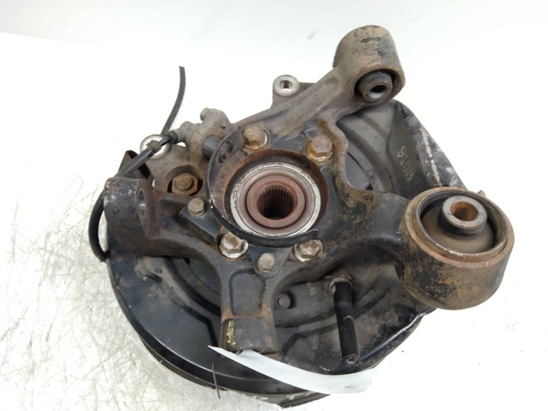 Recambio de mangueta trasera derecha para mitsubishi montero (v60/v70) 3.2 di-d cat referencia OEM IAM   