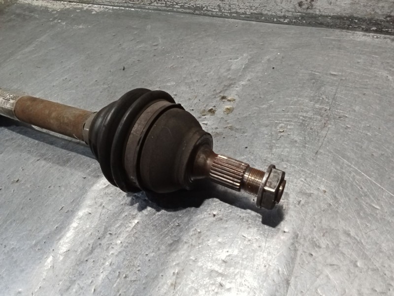 Recambio de transmision delantera izquierda para peugeot 3008 i monospace (0u_) 1.6 bluehdi 120 referencia OEM IAM 9684135380  