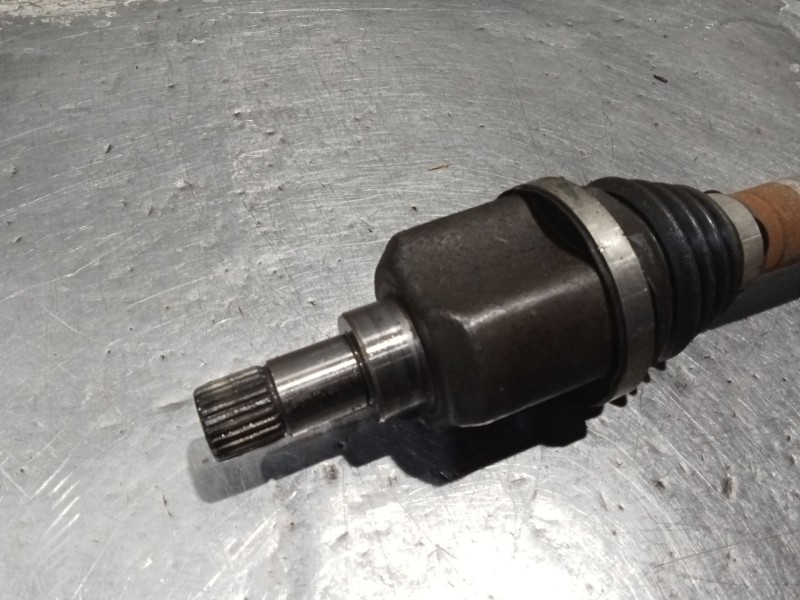 Recambio de transmision delantera izquierda para peugeot 3008 i monospace (0u_) 1.6 bluehdi 120 referencia OEM IAM 9684135380  