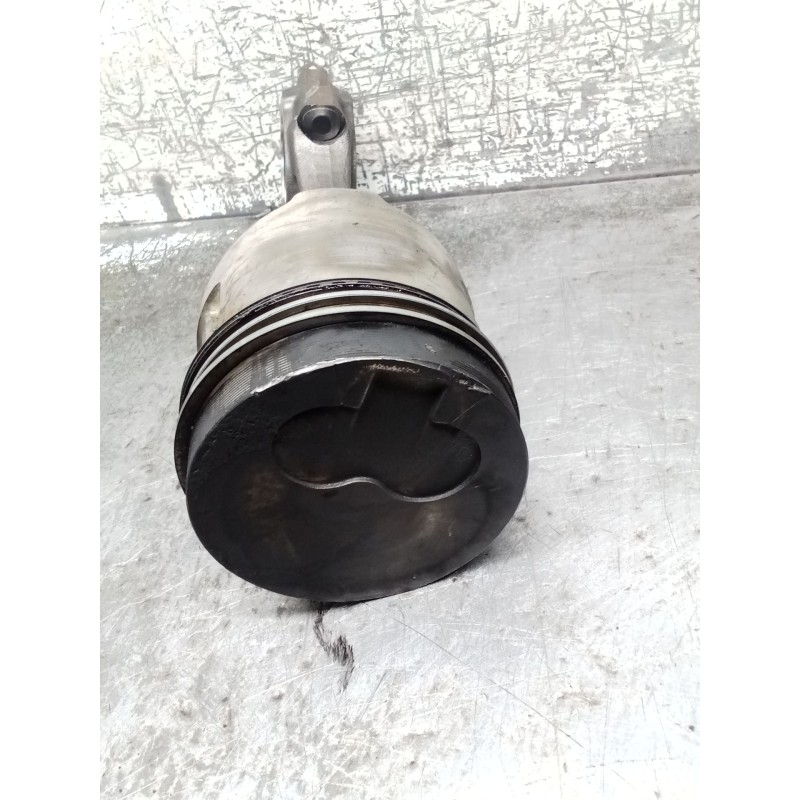 Recambio de piston para hyundai galloper ii (jk-01) 2.5 td intercooler referencia OEM IAM D4BH  