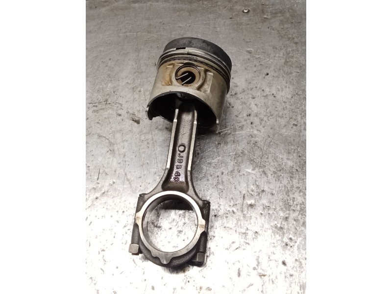 Recambio de piston para hyundai galloper ii (jk-01) 2.5 td intercooler referencia OEM IAM D4BH  