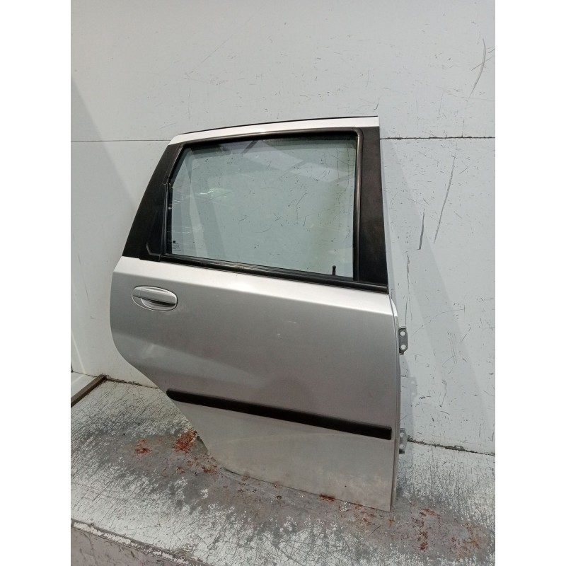 Recambio de puerta trasera derecha para chevrolet aveo / kalos hatchback (t200) 1.4 16v referencia OEM IAM   5P