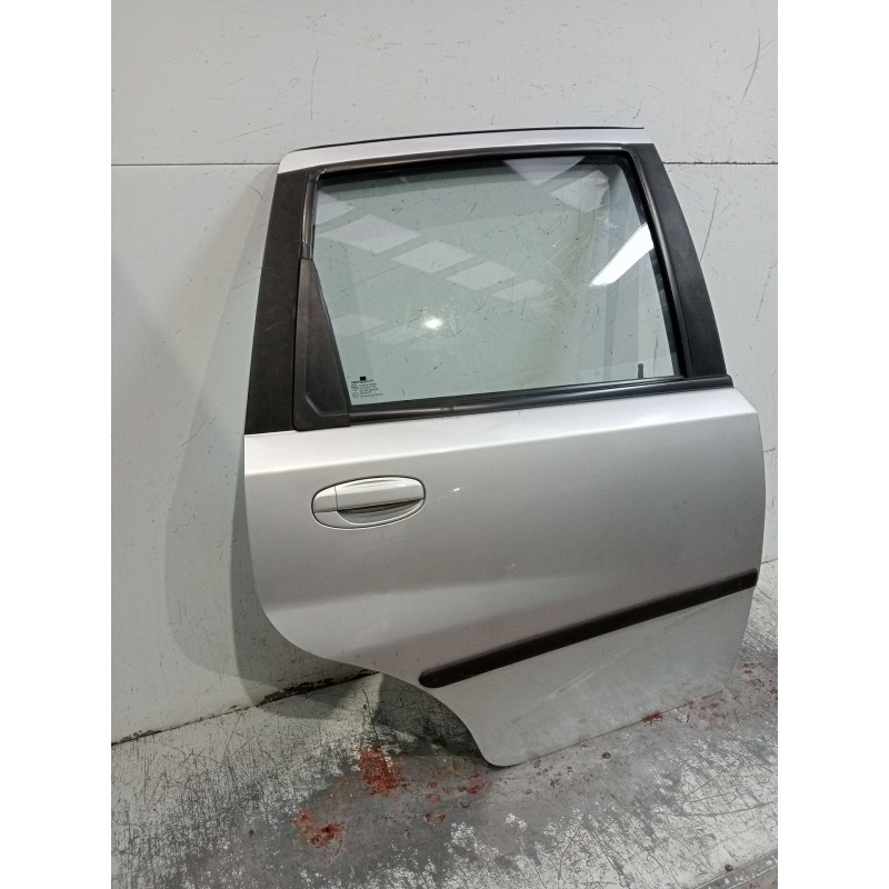 Recambio de puerta trasera derecha para chevrolet aveo / kalos hatchback (t200) 1.4 16v referencia OEM IAM   5P