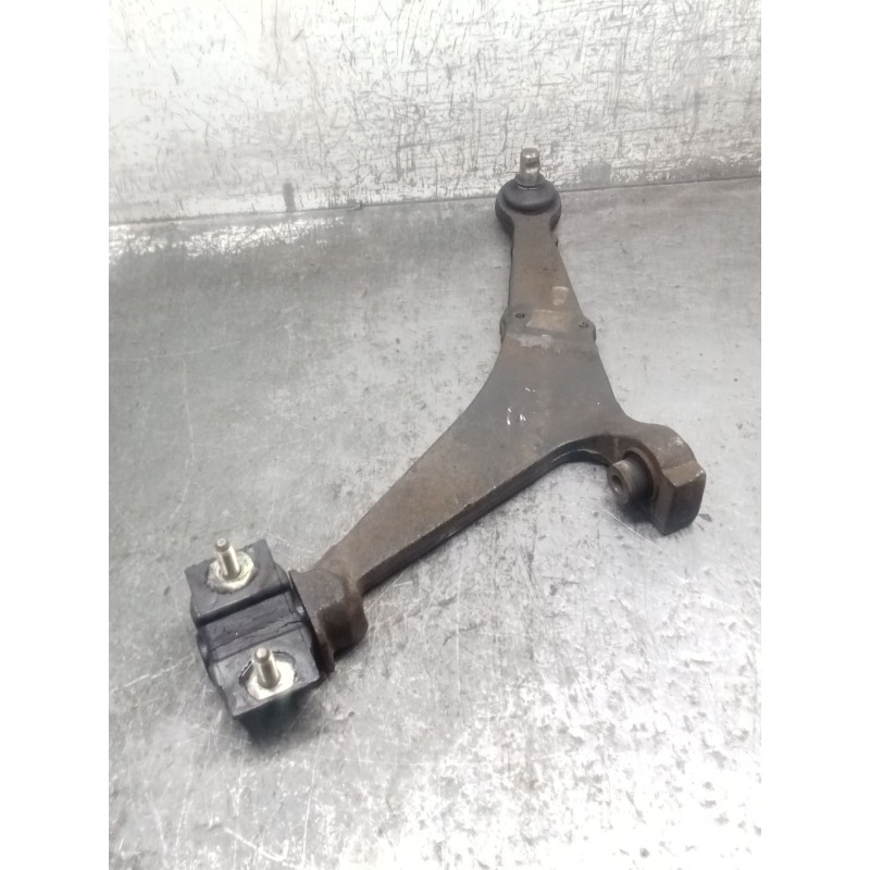 Recambio de brazo suspension inferior delantero izquierdo para citroën saxo (s0, s1) 1.5 d referencia OEM IAM   99