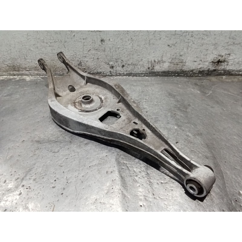 Recambio de brazo suspension superior trasero derecho para bmw 3 (e46) 320 d referencia OEM IAM   
