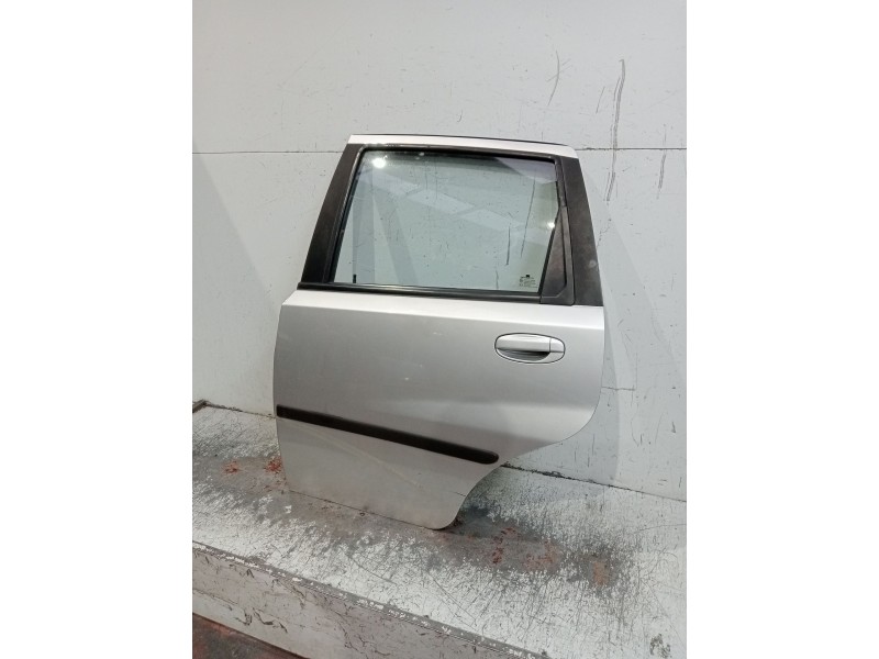 Recambio de puerta trasera izquierda para chevrolet aveo / kalos hatchback (t200) 1.4 16v referencia OEM IAM   5P