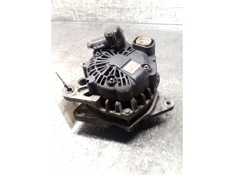 Recambio de alternador para kia rio 1.4 ex1 referencia OEM IAM A0002655023 3730022650 90A 05