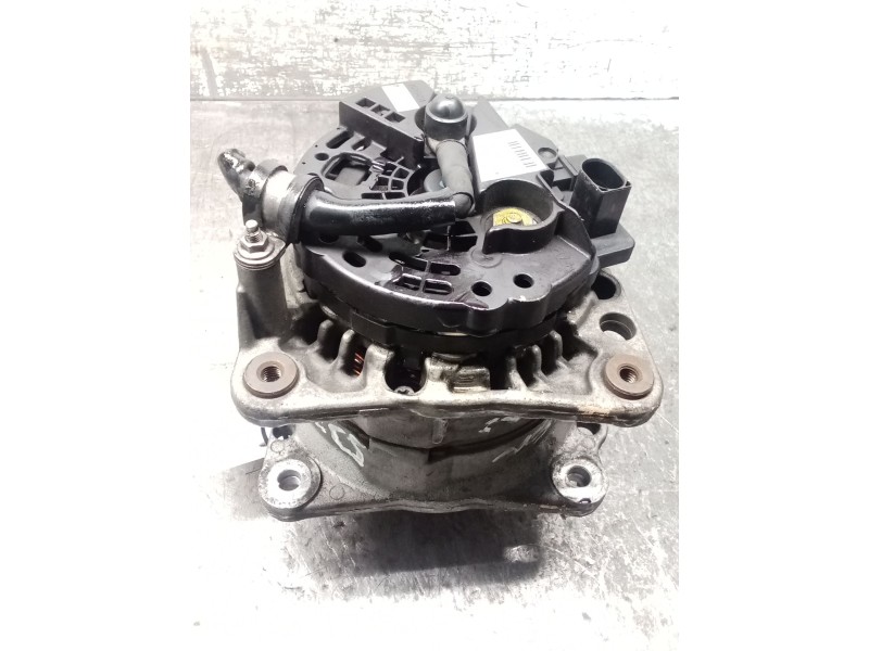 Recambio de alternador para seat leon (1m1) 1.9 tdi referencia OEM IAM 038903023 0124325001 