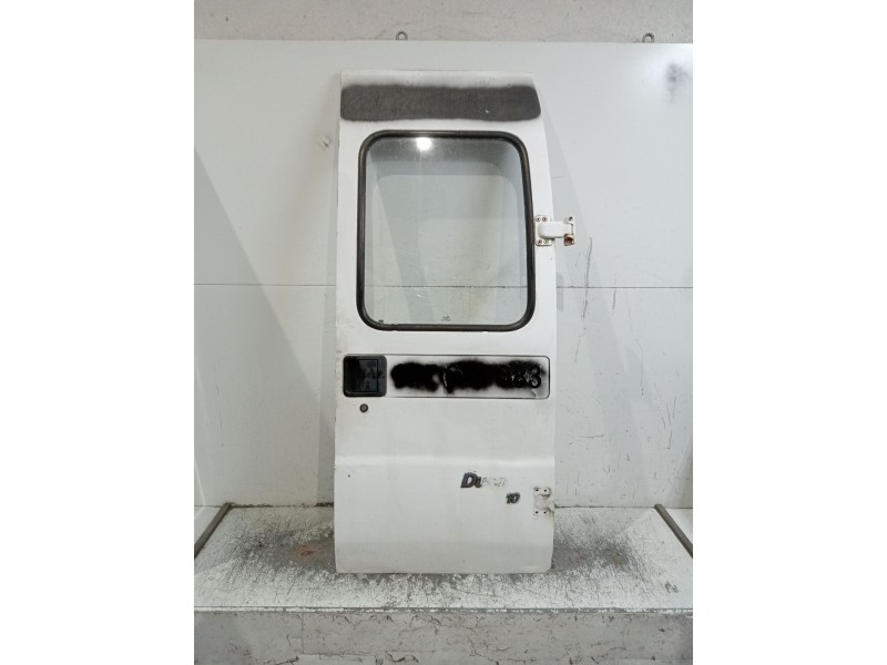 Recambio de puerta trasera derecha para fiat ducato furgoneta (230_) 1.9 d referencia OEM IAM   5P