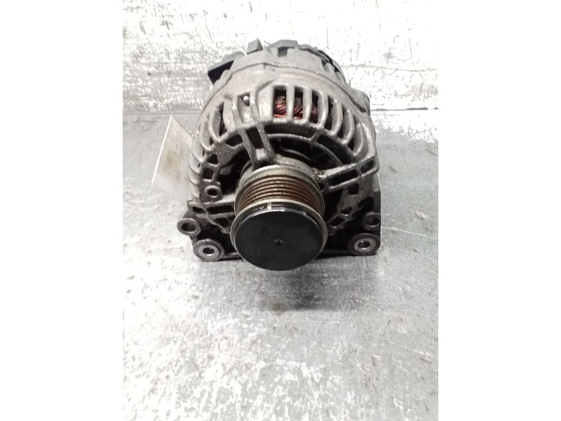 Recambio de alternador para skoda fabia (5j2 ) style referencia OEM IAM 045903023  90A