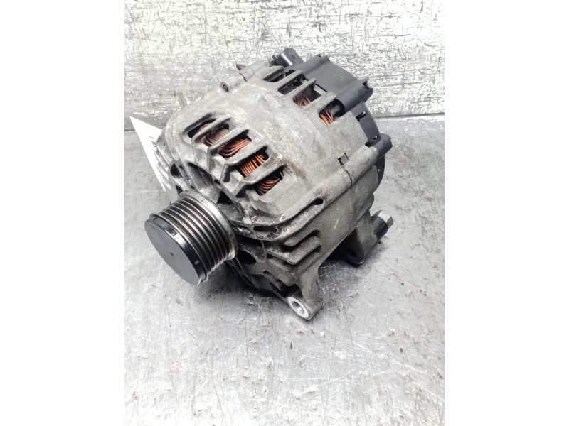 Recambio de alternador para peugeot 206+ referencia OEM IAM 9665617780  09