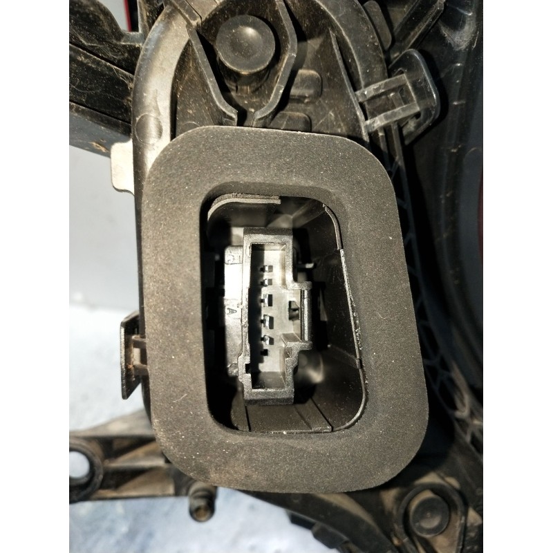 Recambio de piloto trasero izquierdo para peugeot 3008 i monospace (0u_) 1.6 bluehdi 120 referencia OEM IAM 9805510580 81290101 