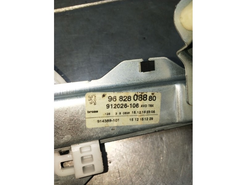 Recambio de elevalunas delantero derecho para peugeot 3008 i monospace (0u_) 1.6 bluehdi 120 referencia OEM IAM 9682808880 91202