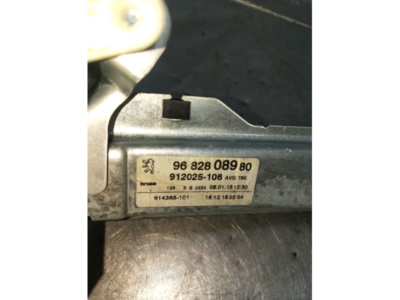 Recambio de elevalunas delantero izquierdo para peugeot 3008 i monospace (0u_) 1.6 bluehdi 120 referencia OEM IAM 9682808980 912