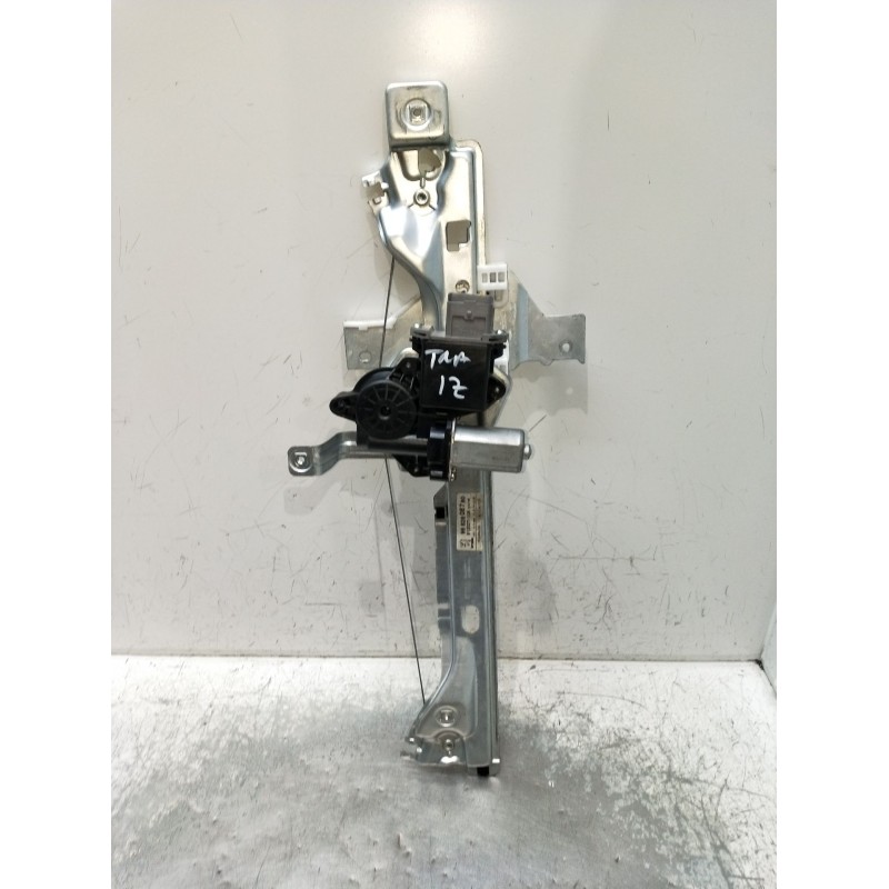 Recambio de elevalunas trasero izquierdo para peugeot 3008 i monospace (0u_) 1.6 bluehdi 120 referencia OEM IAM 9682808780 91202