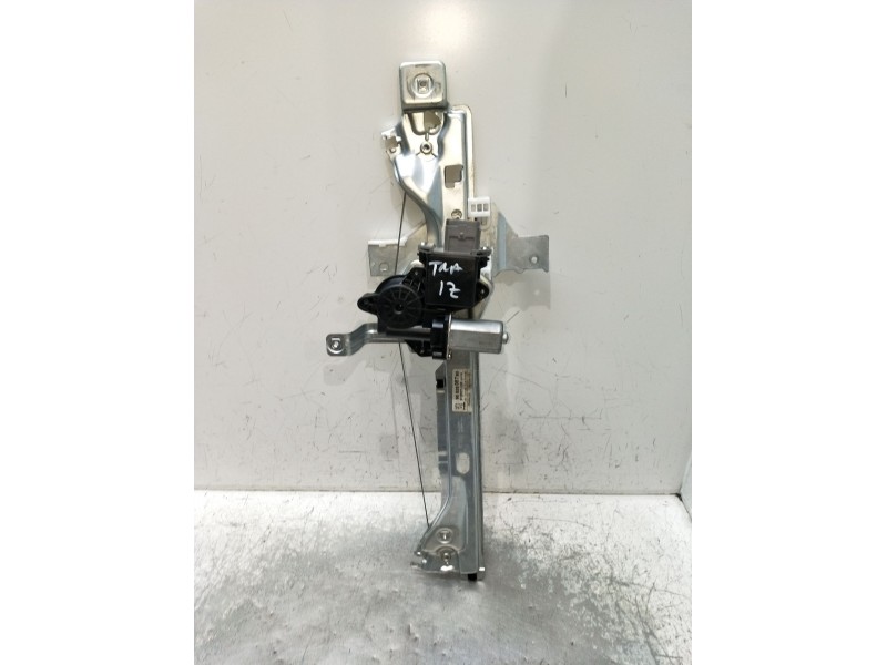 Recambio de elevalunas trasero izquierdo para peugeot 3008 i monospace (0u_) 1.6 bluehdi 120 referencia OEM IAM 9682808780 91202