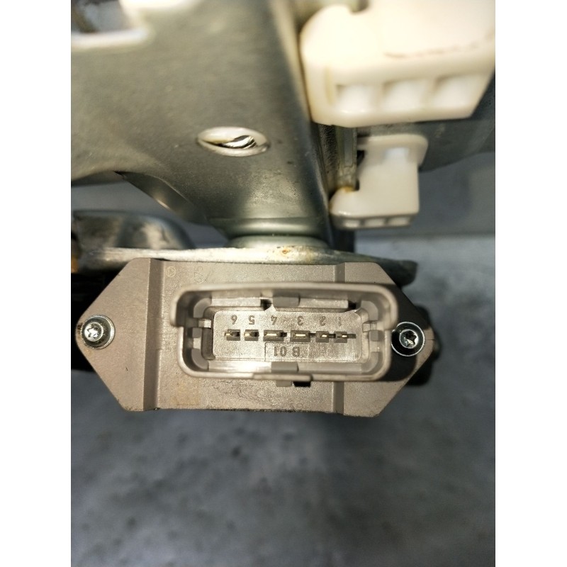 Recambio de elevalunas trasero izquierdo para peugeot 3008 i monospace (0u_) 1.6 bluehdi 120 referencia OEM IAM 9682808780 91202
