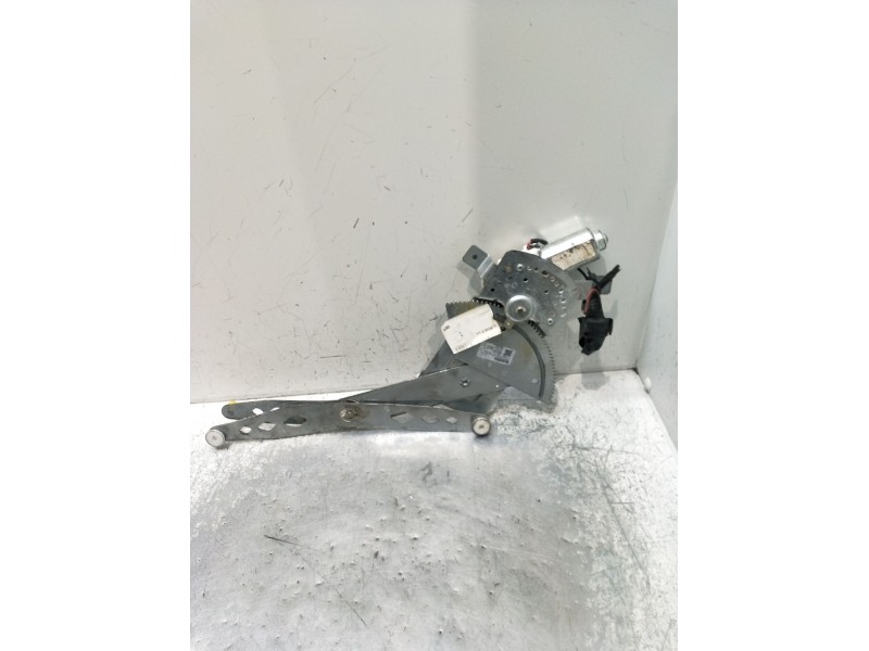 Recambio de elevalunas delantero derecho para saab 9-5 berlina 1.9 tid vector referencia OEM IAM 60805660 5P 020724