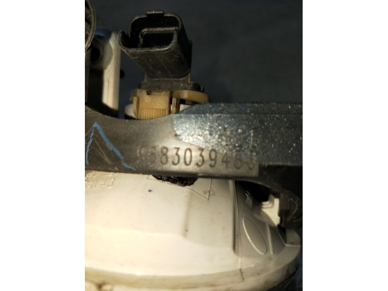 Recambio de faro antiniebla izquierdo para peugeot 3008 i monospace (0u_) 1.6 bluehdi 120 referencia OEM IAM 9683039480  