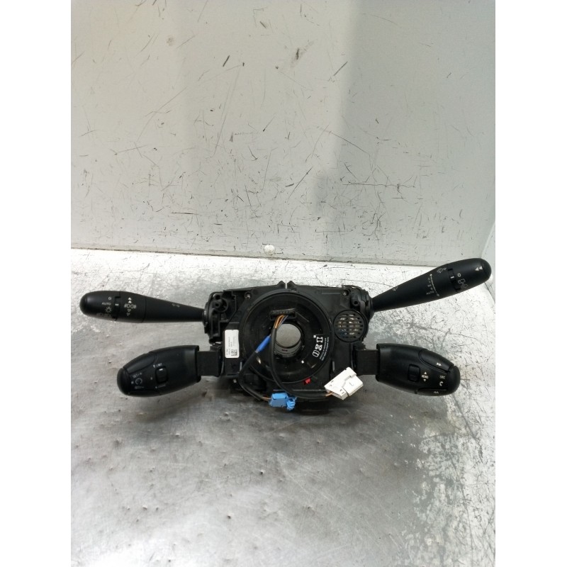 Recambio de mando luces para peugeot 3008 i monospace (0u_) 1.6 bluehdi 120 referencia OEM IAM 96773911ZD 28704Z 90433PA50000EN