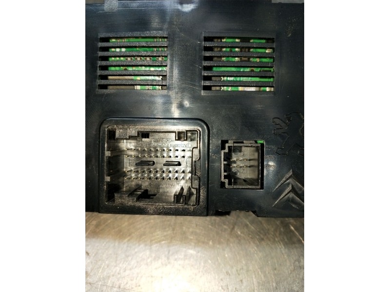 Recambio de mando calefaccion / aire acondicionado para peugeot 3008 i monospace (0u_) 1.6 bluehdi 120 referencia OEM IAM 967383