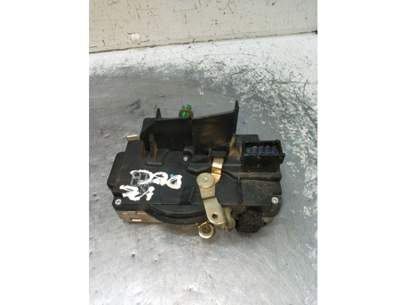 Recambio de motor cierre centralizado delantero izquierdo para saab 9-5 berlina 1.9 tid vector referencia OEM IAM A14855151 5P 