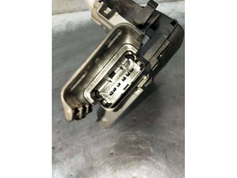 Recambio de motor cierre centralizado trasero izquierdo para peugeot 3008 i monospace (0u_) 1.6 bluehdi 120 referencia OEM IAM 5