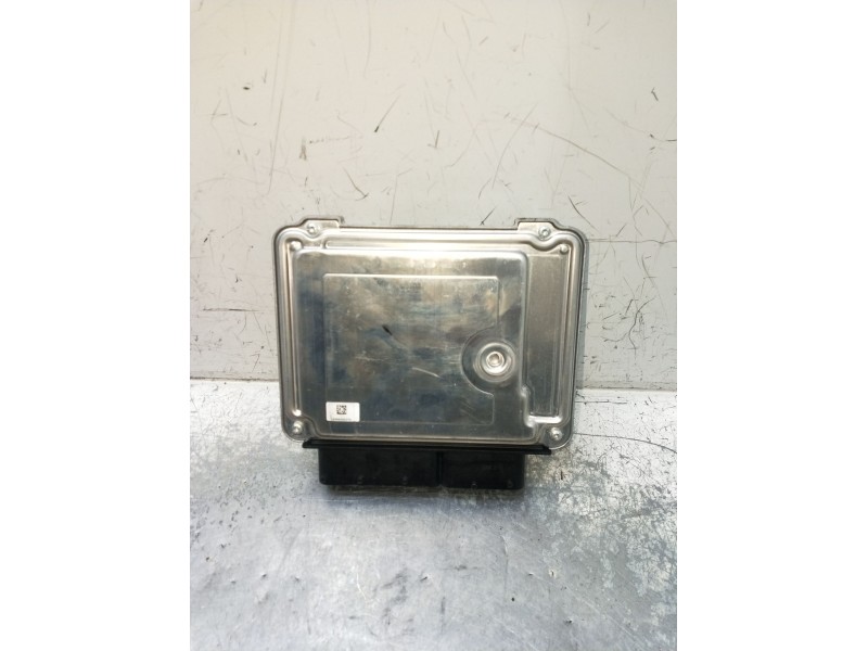 Recambio de centralita motor uce para saab 9-5 berlina 1.9 tid vector referencia OEM IAM 0281013568 55563338 1039S15463