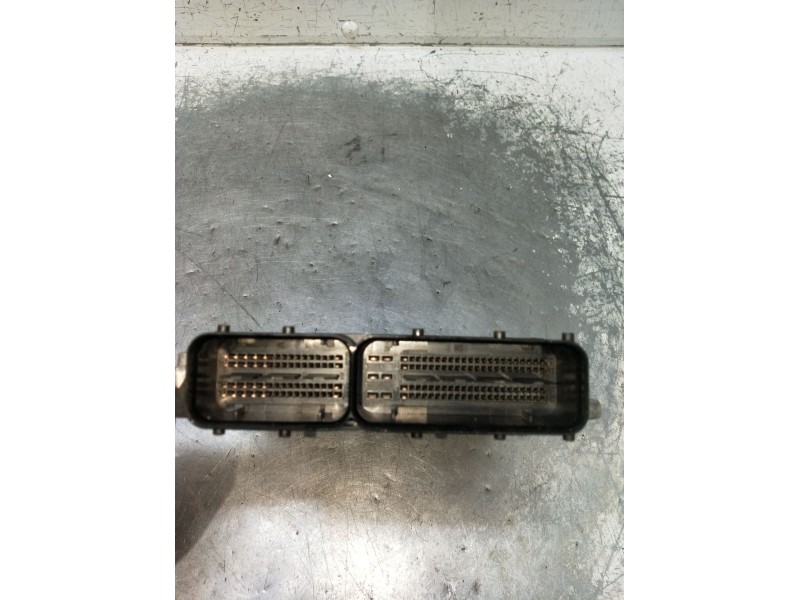 Recambio de centralita motor uce para saab 9-5 berlina 1.9 tid vector referencia OEM IAM 0281013568 55563338 1039S15463