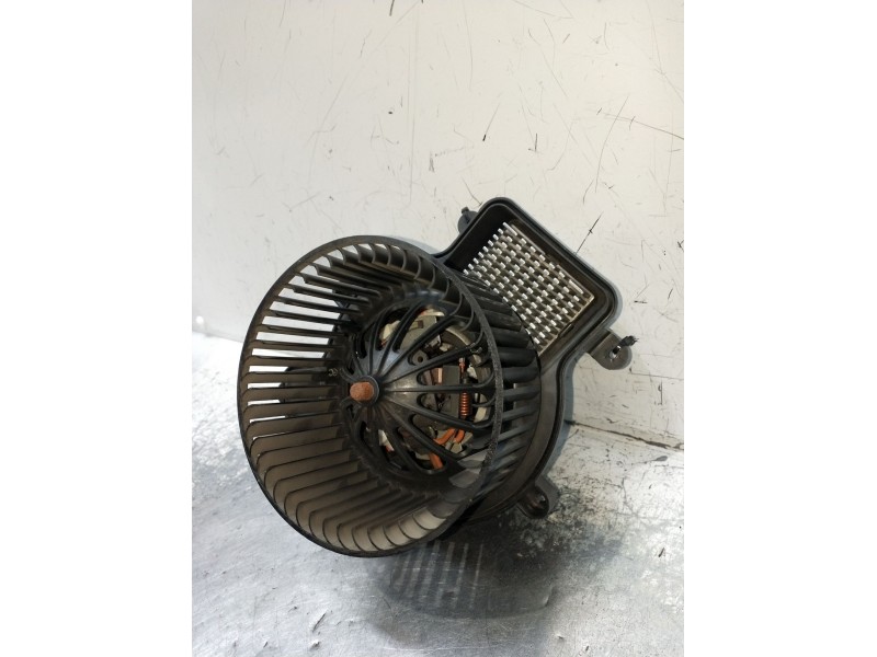 Recambio de motor calefaccion para peugeot 3008 i monospace (0u_) 1.6 bluehdi 120 referencia OEM IAM DT39530034680 T3953003 P770