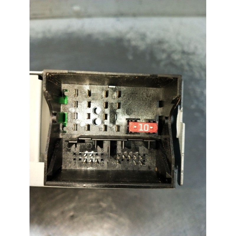 Recambio de sistema audio / radio cd para peugeot 3008 i monospace (0u_) 1.6 bluehdi 120 referencia OEM IAM 98137862XT00 BS01160