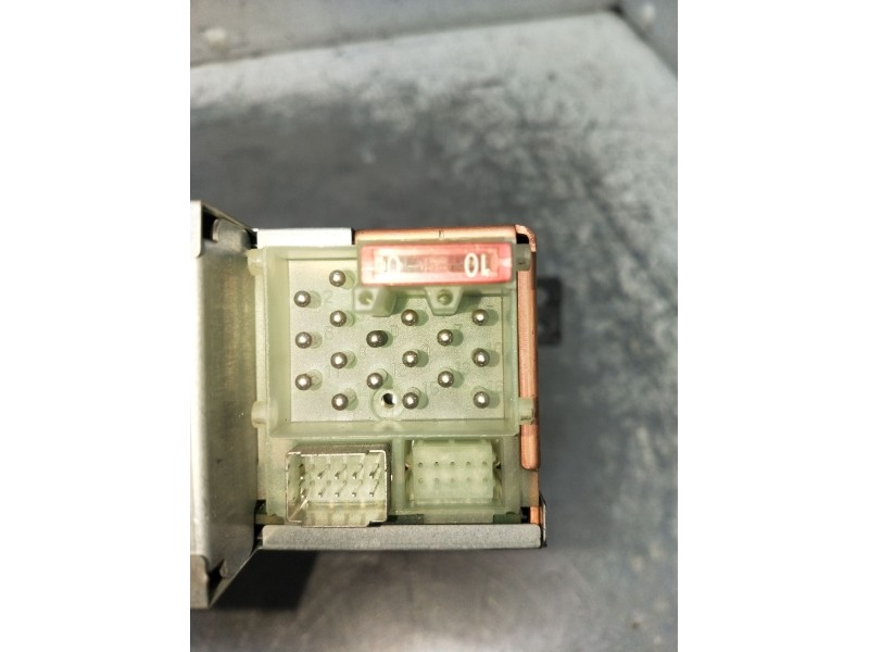 Recambio de sistema audio / radio cd para bmw 3 (e46) 320 d referencia OEM IAM 65126902659 PH7950Y1434134 