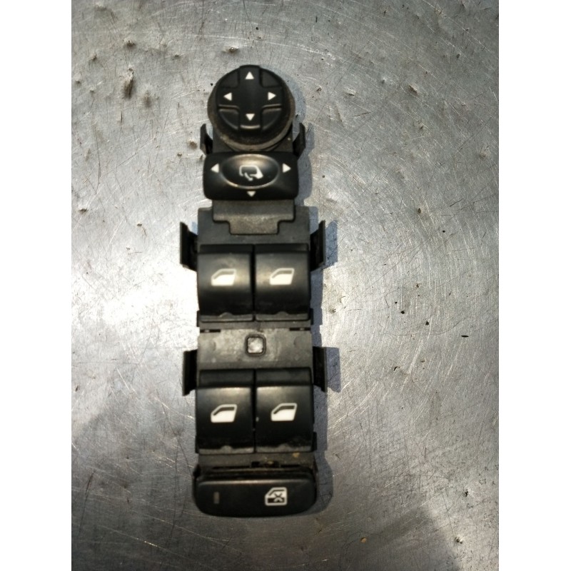 Recambio de mando elevalunas delantero izquierdo para peugeot 3008 i monospace (0u_) 1.6 bluehdi 120 referencia OEM IAM 98144143