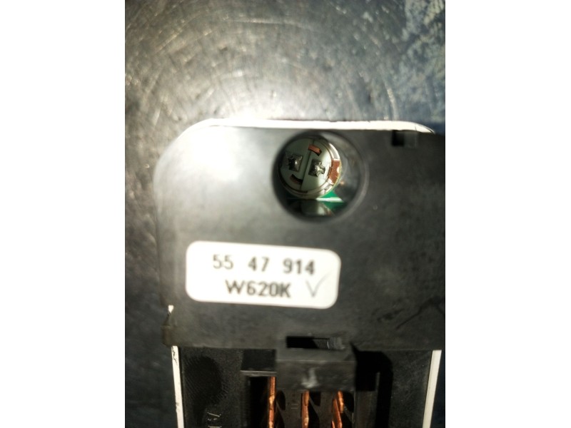 Recambio de mando elevalunas delantero izquierdo para saab 9-5 berlina 1.9 tid vector referencia OEM IAM 5547914 W620K 5P