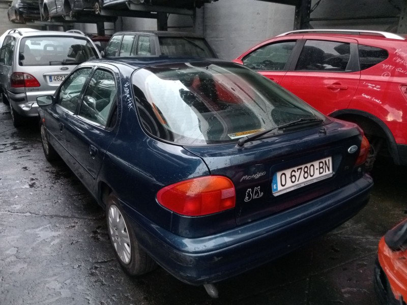 ford mondeo i turnier (bnp) del año 1995