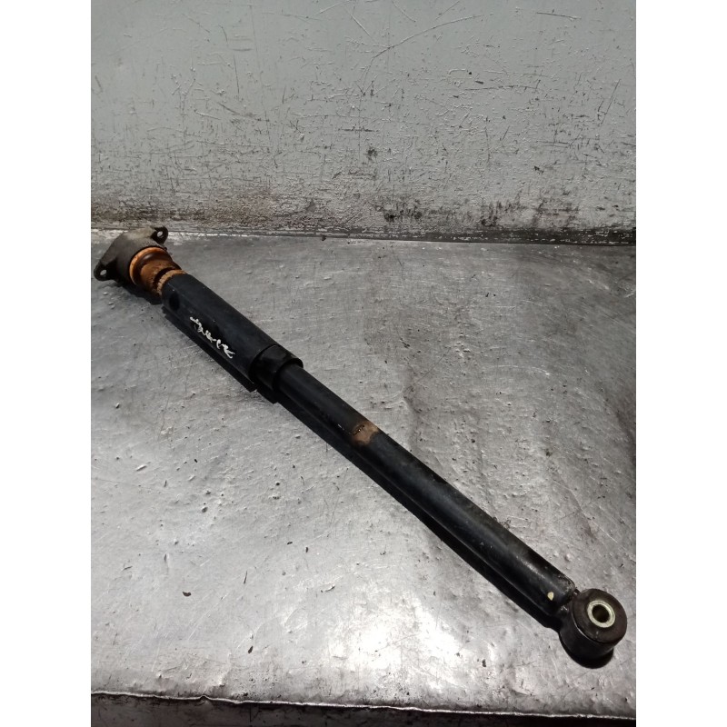 Recambio de amortiguador trasero izquierdo para ford fiesta v (jh_, jd_) 1.4 tdci referencia OEM IAM   