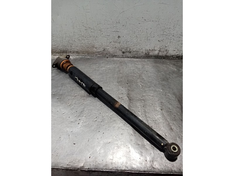 Recambio de amortiguador trasero izquierdo para ford fiesta v (jh_, jd_) 1.4 tdci referencia OEM IAM   