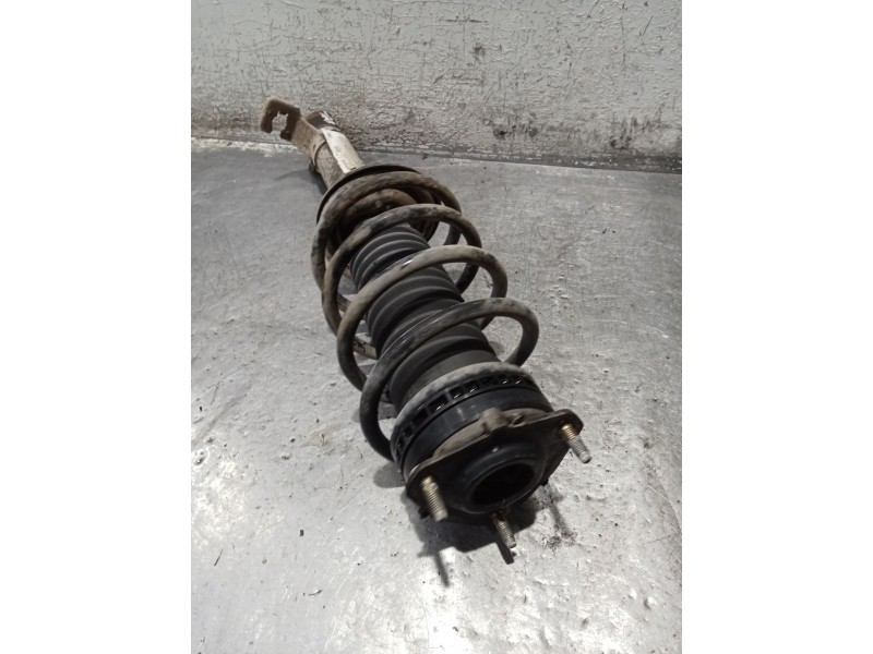 Recambio de amortiguador delantero derecho para ford fiesta v (jh_, jd_) 1.4 tdci referencia OEM IAM   